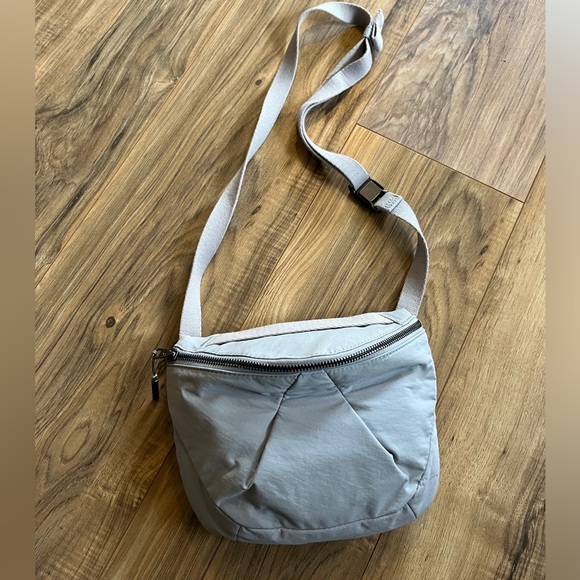 Athleta Bags Athleta Crossbody Muted Lilac Poshmark